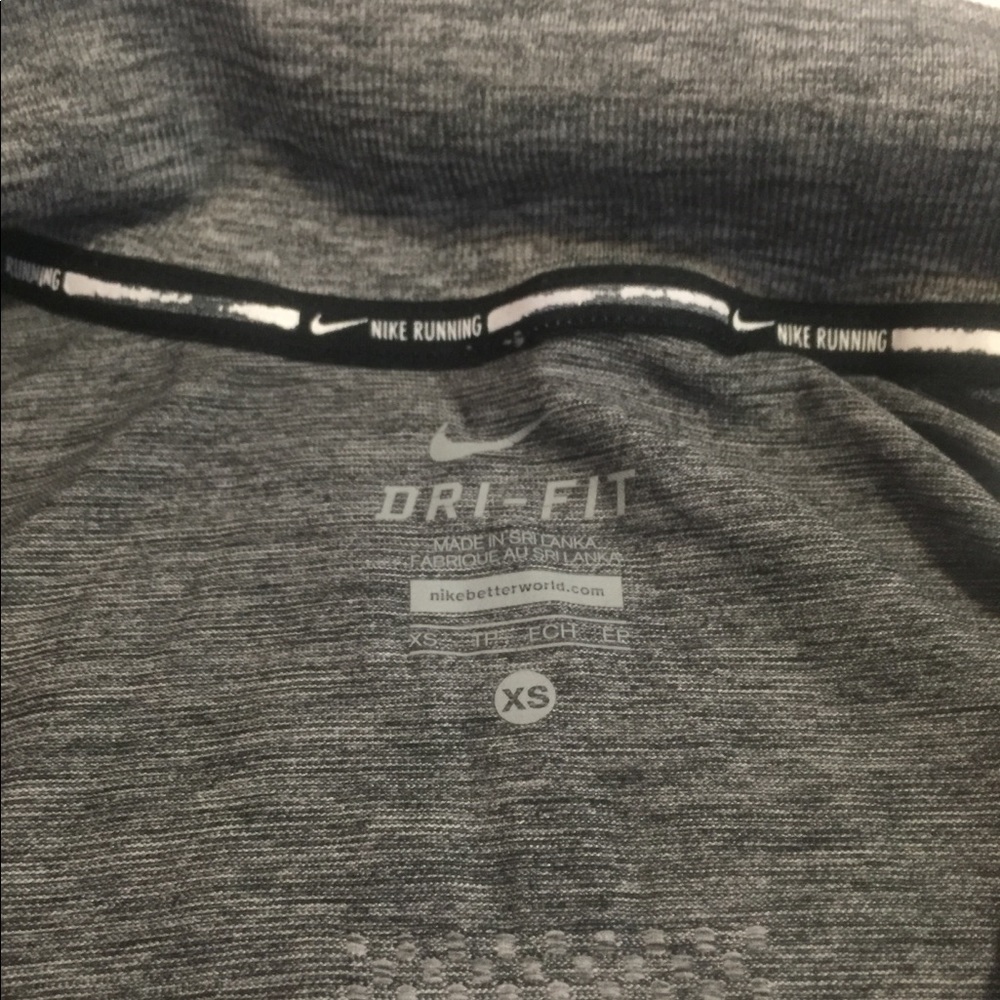 Nike Gray Running Pullover - Picture 3 of 4